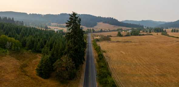 smoky oregon valley